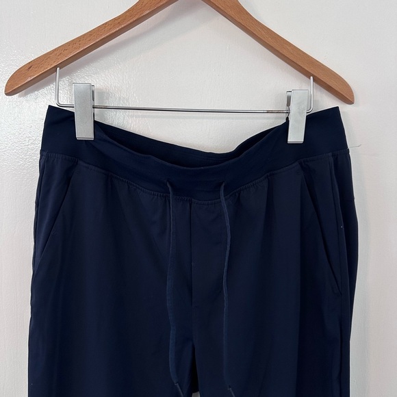 Lulu Lemon Men’s Navy Blue Athletic Jogger Sweatpants size medium - Picture 2 of 6